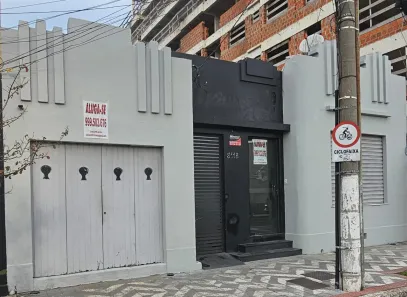 Imóvel Comercial com 4 Quartos para alugar, 384m² no Centro, Pelotas