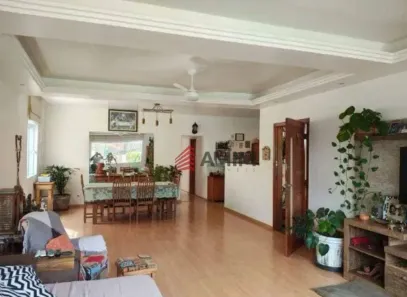 Casa de Condomínio com 4 Quartos à venda, 302m² no Jacaré, Niterói