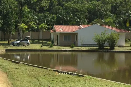 Fazenda/Sítio com 3 Quartos à venda, 120m² no Rio das Pedras, Paranaguá