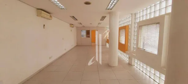 Sala Comercial para alugar, 121m² no República, São Paulo