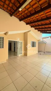 Casa com 2 Quartos à venda, 100m² no Planalto, Montes Claros