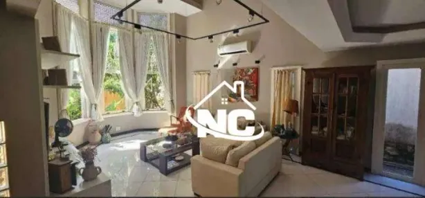 Casa de Condomínio com 3 Quartos para alugar, 300m² no Itacoatiara, Niterói