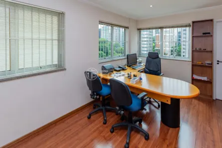 à venda, 31m² no Cerqueira César, São Paulo