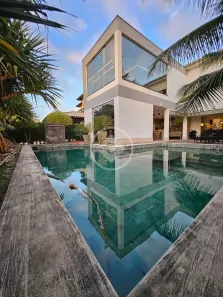 Casa de Condomínio com 3 Quartos à venda, 455m² no Civit II, Serra