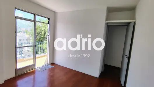 Apartamento com 2 Quartos para alugar, 71m² no Tanque, Rio de Janeiro