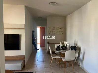 Apartamento com 2 Quartos à venda, 67m² no Centro, Uberlândia
