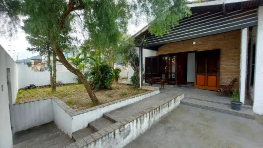 Casa com 3 Quartos à venda, 168m² no Enseada, Guarujá