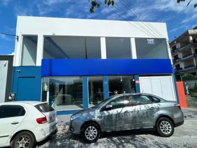 Ponto Comercial para alugar, 172m² no Novo Rio das Ostras, Rio das Ostras