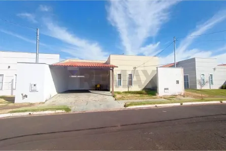 Casa de Condomínio com 2 Quartos à venda, 229m² no Vila Arquelau, Uberaba