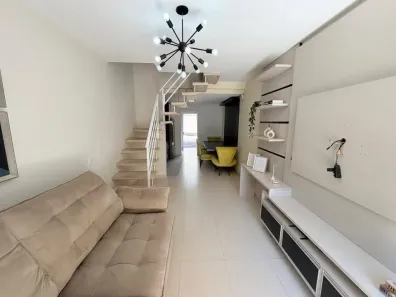 Sobrado com 2 Quartos à venda, 70m² no São Francisco de Assis, Camboriú