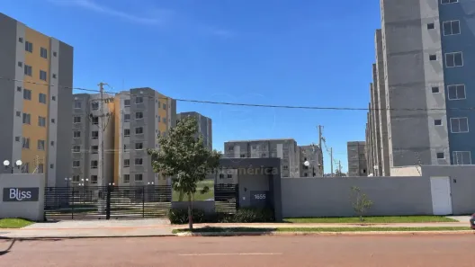 Apartamento com 2 Quartos para alugar, 36m² no Jardim Maria Celina, Londrina
