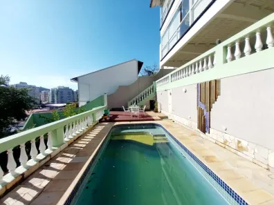 Casa com 3 Quartos à venda, 368m² no Icaraí, Niterói