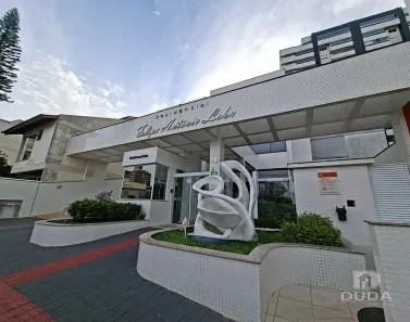 Apartamento com 3 Quartos para alugar, 112m² no Canto, Florianópolis