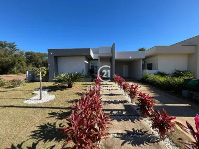 Casa de Condomínio com 3 Quartos à venda, 170m² no Ninho Verde 2, Pardinho