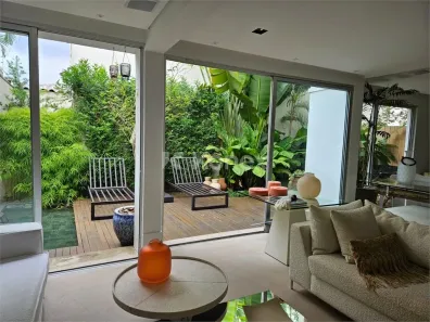 Casa de Condomínio com 4 Quartos à venda, 250m² no Indianópolis, São Paulo