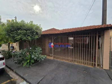 Casa com 2 Quartos à venda, 156m² no Jardim Vitória Régia, São José do Rio Preto