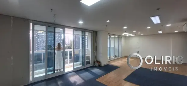 Sala Comercial para alugar, 76m² no Vila Andrade, São Paulo