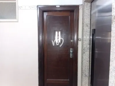 Sala Comercial com 2 Quartos para alugar, 32m² no Centro, Rio de Janeiro