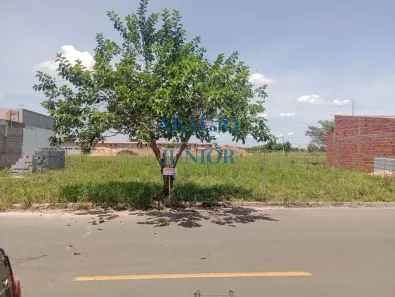 Lote/Terreno à venda, 300m² no Bairro Pacaembu, Americana
