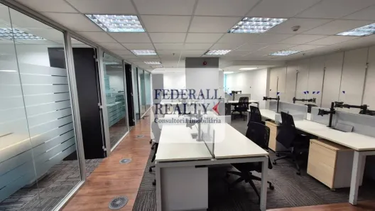 Sala Comercial para alugar, 539m² no Humaitá, Rio de Janeiro