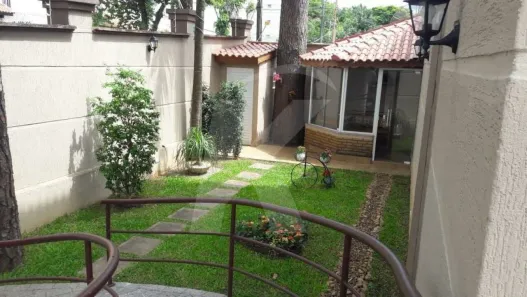 Casa com 3 Quartos à venda, 248m² no Vila Santos, São Paulo