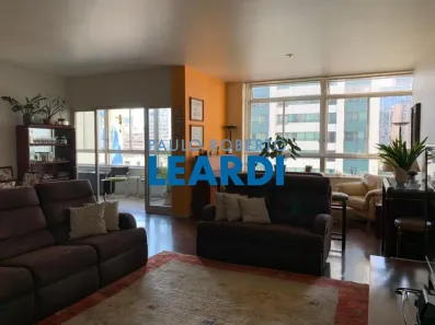 Apartamento com 3 Quartos à venda, 250m² no Jardim Paulista, São Paulo