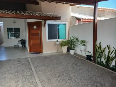 Casa com 4 Quartos à venda, 170m² no Parque Jóquei Club, Campos dos Goytacazes