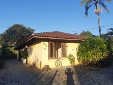 Casa com 3 Quartos à venda, 110m² no Petrópolis, Joinville