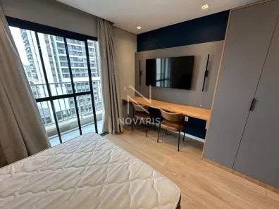 Apartamento com 1 Quarto para alugar, 28m² no Santo Amaro, São Paulo