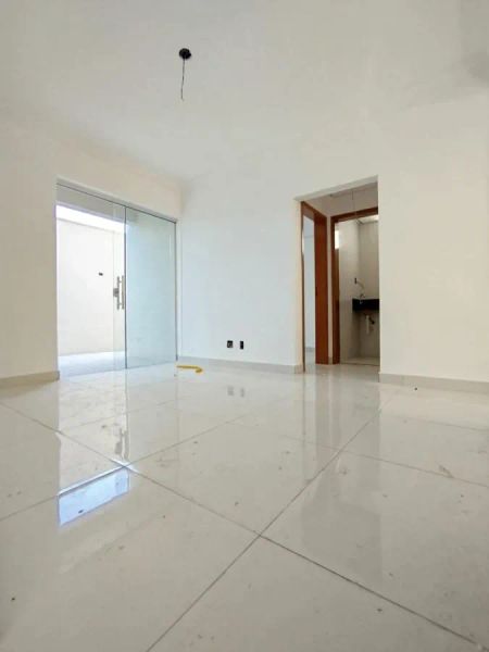 Apartamento com 2 quartos — Santa Mônica, Belo Horizonte