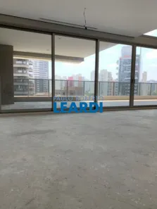 Apartamento com 4 Quartos à venda, 342m² no Vila Olímpia, São Paulo