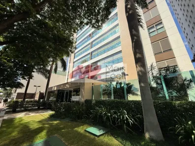 Apartamento com 4 Quartos para alugar, 176m² no Zona 07, Maringá