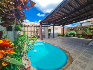 Casa com 3 Quartos à venda, 110m² no Alto do Sumaré, Mossoró