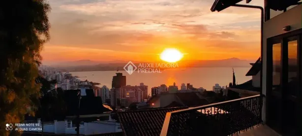 Casa com 4 Quartos à venda, 350m² no Centro, Florianópolis