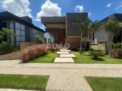 Casa de Condomínio com 5 Quartos à venda, 490m² no Condomínio do Lago, Goiânia