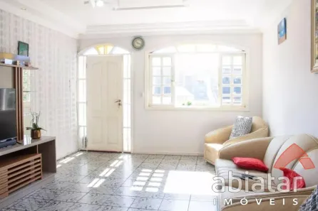Sobrado com 4 Quartos à venda, 200m² no Jardim Maria Rosa, Taboão da Serra