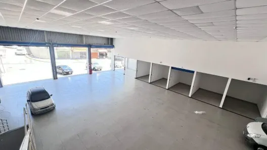 Galpão/Depósito/Armazém para alugar, 1600m² no Vila Nova Jundiainópolis, Jundiaí