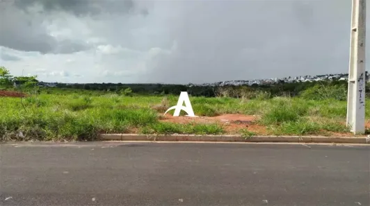 Lote/Terreno à venda, 250m² no Aclimação, Uberlândia