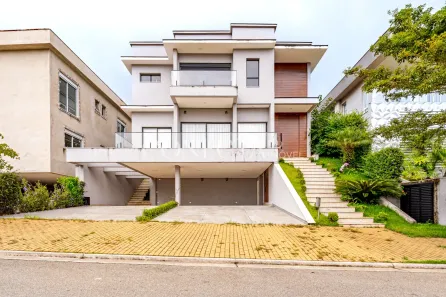 Casa com 4 Quartos para alugar, 390m² no Alphaville, Santana de Parnaíba