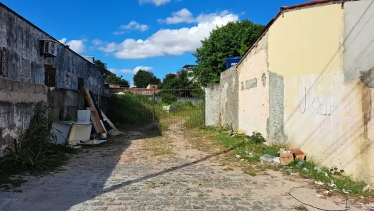Lote/Terreno à venda, 2000m² no Centro, Alagoinhas