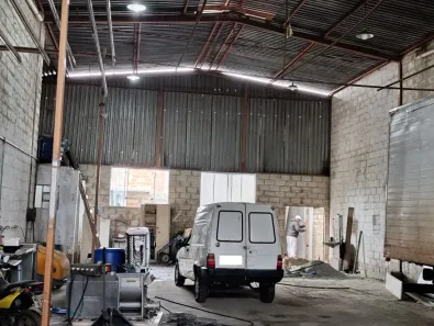 Galpão/Depósito/Armazém à venda, 280m² no Novo Progresso, Contagem