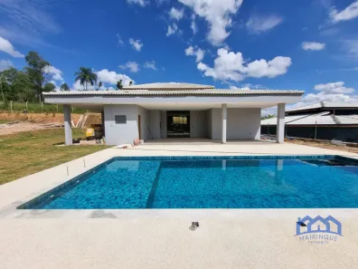 Fazenda/Sítio com 3 Quartos à venda, 1000m² no , Mairinque