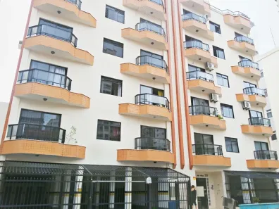 Apartamento com 4 Quartos para alugar, 250m² no Centro, Balneário Camboriú