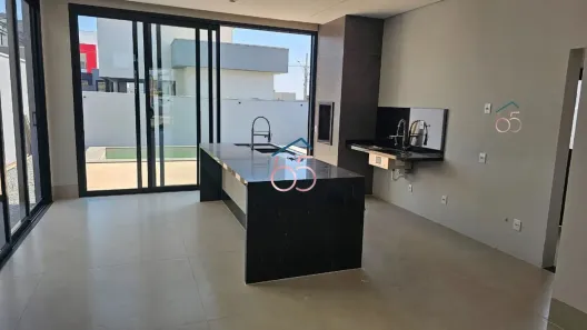 Sobrado com 4 Quartos à venda, 274m² no Ribeirão do Lipa, Cuiabá