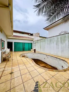 Casa com 3 Quartos à venda, 690m² no Jardim São Vicente, Franca