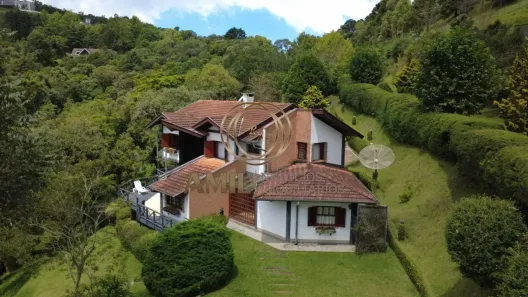 Sobrado com 4 Quartos à venda, 849m² no , Campos do Jordão