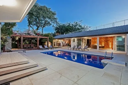 Casa de Condomínio com 4 Quartos à venda, 384m² no Seminário, Curitiba