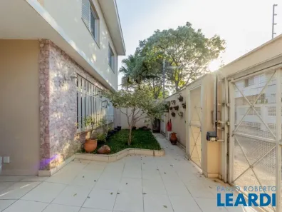 Sobrado com 4 Quartos à venda, 237m² no Jardim da Glória, São Paulo