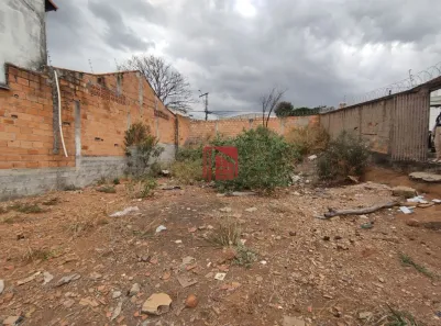 Lote/Terreno à venda, 360m² no Arvoredo, Contagem