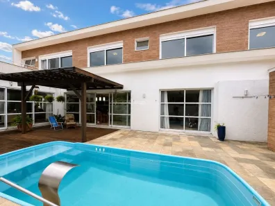 Casa com 4 Quartos à venda, 343m² no Cachoeira do Bom Jesus, Florianópolis